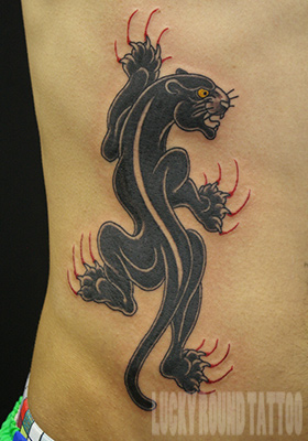 ブラックパンサーのタトゥー Lucky Round Tattoo 3