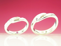 結婚指輪　アクアマリン