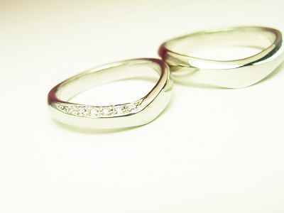 結婚指輪　V