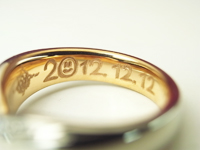結婚指輪　ニコちゃん