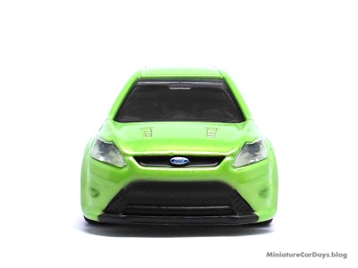 tomica_ford_focus_rs500_003s.jpg
