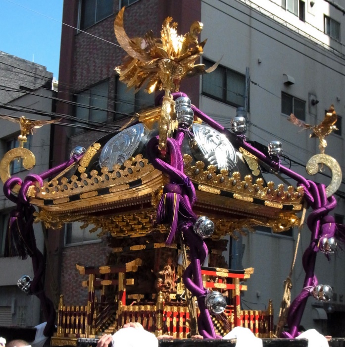 下谷神社神輿渡御 043-1